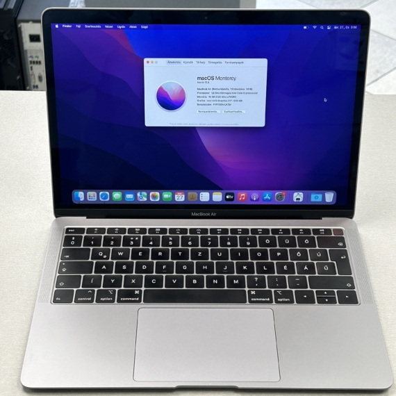 Apple MacBook Air 2018 13" /i5/16GB LPDDR3 RAM/256GB SSD/273 akkumulátor töltés ciklus